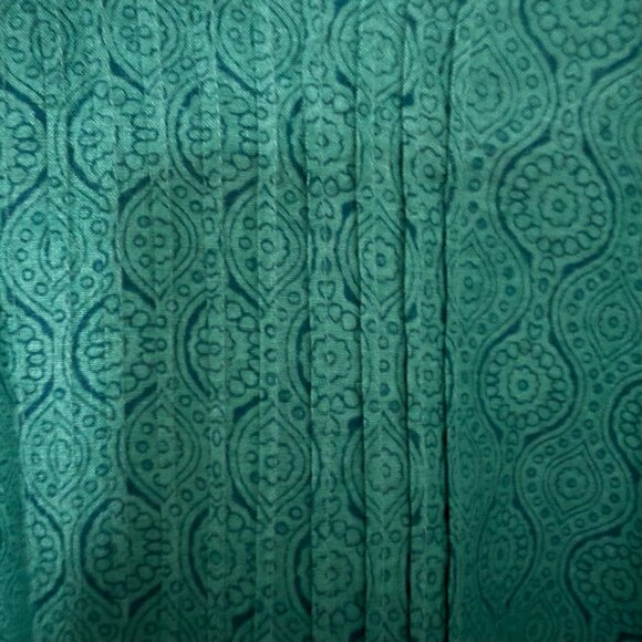 Anokhi silk blouse, teal, extra-small, but fits larger. - Picture 4 of 7